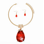 Load image into Gallery viewer, Choker Red Teardrop Pendant Gold Set for Women
